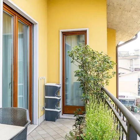 Hatelier Garda Home By Enjoy Garda Hotel Peschiera del Garda Exterior photo