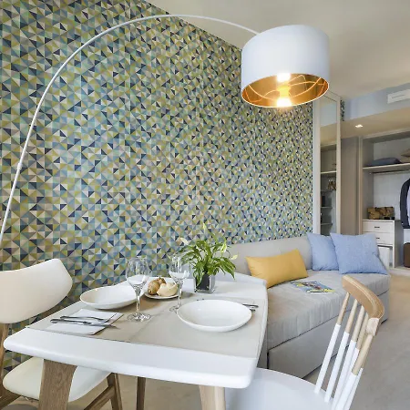Hatelier Garda Home By Enjoy Garda Hotel Peschiera del Garda Exterior photo