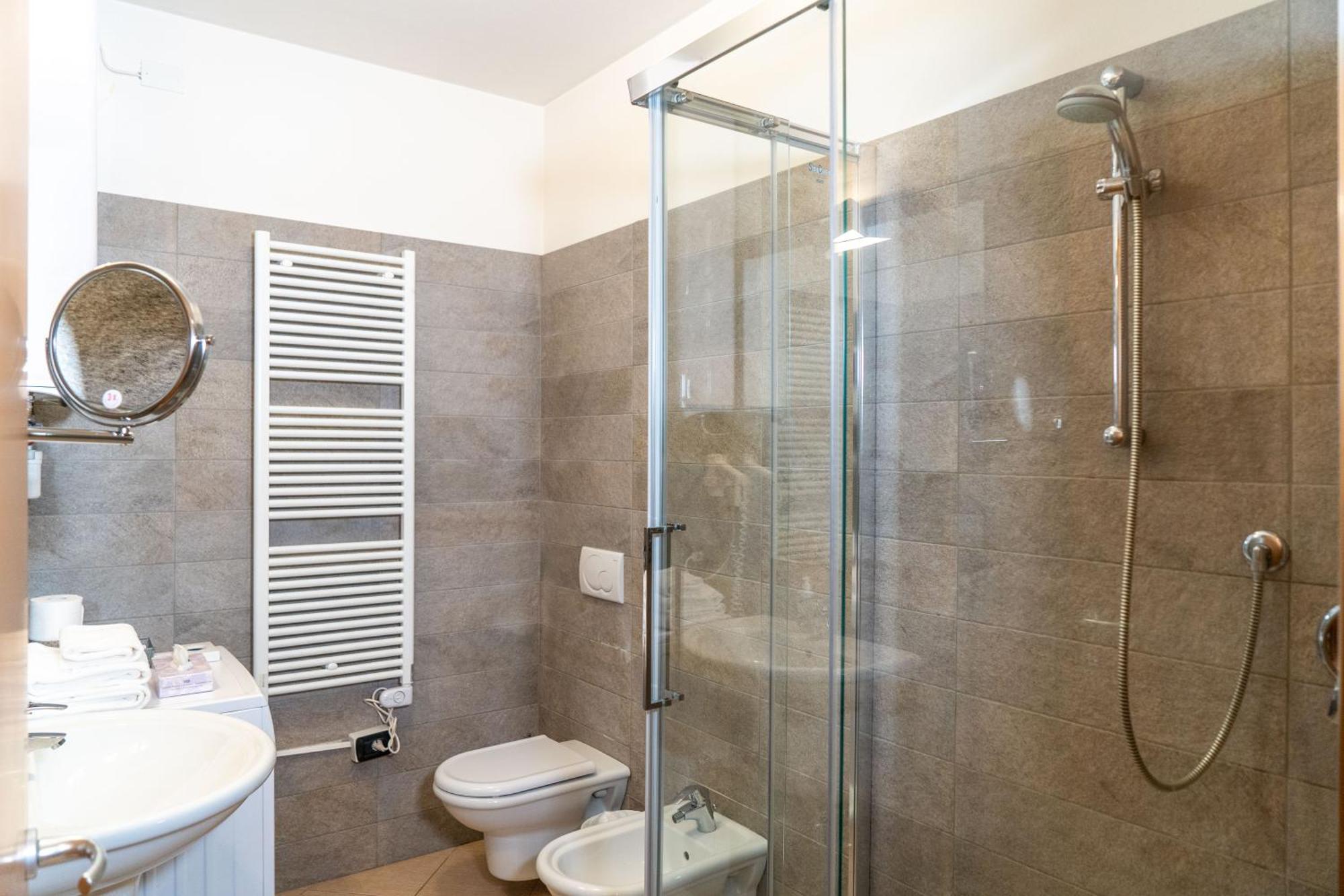 Apartment Hatelier Garda By Enjoy Garda *