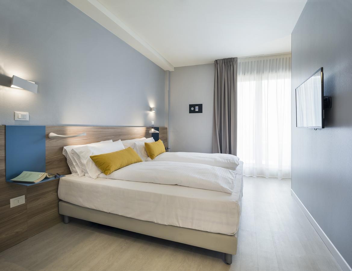 Apartment Hatelier Garda By Enjoy Garda Peschiera del Garda